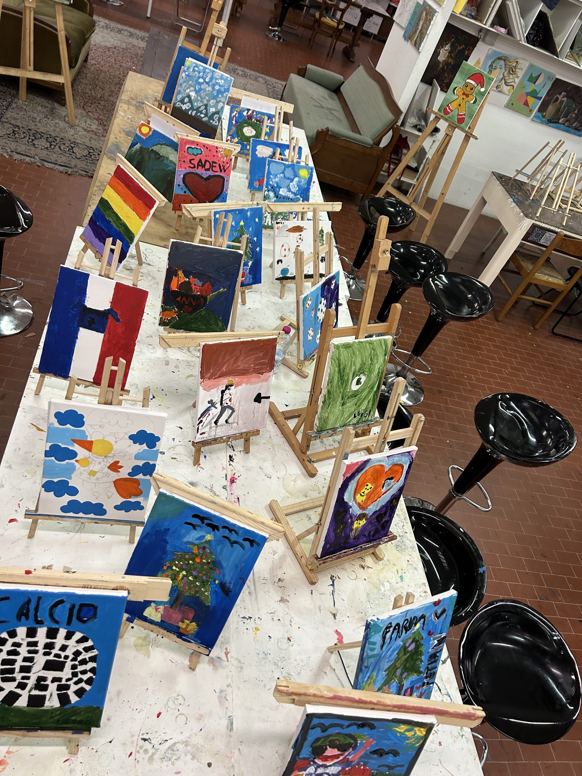Painting workshops dedicated to school classes