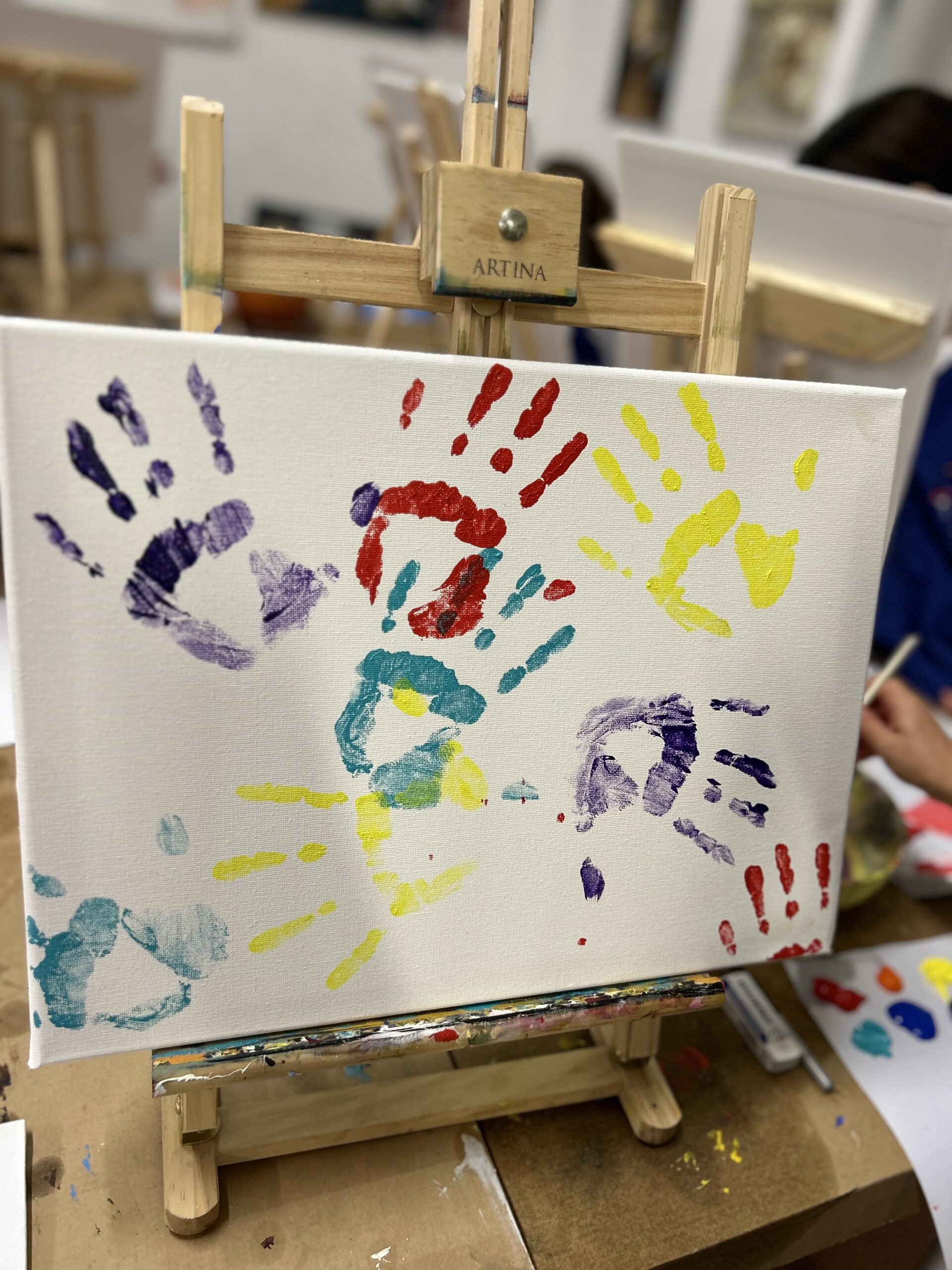 Introduction to painting for children